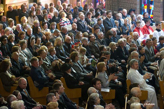 15Apr10_090